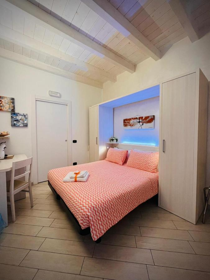 Belsorrisovarese Elegance City Private Parking -with Reservation- Guest house