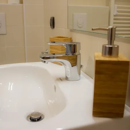 Belsorrisovarese Elegance City Residence Private Parking -With Reservation- Exterior photo