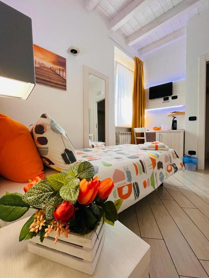 Casa de hóspedes Belsorrisovarese Elegance Private Parking -with Reservation-