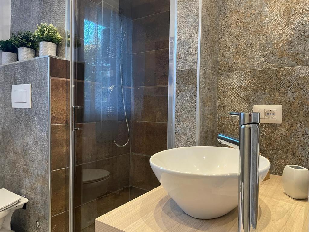 Belsorrisovarese Elegance Private Parking -with Reservation- 2*