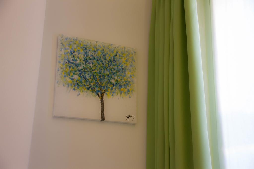 Belsorrisovarese Elegance Private Parking -with Reservation- Gasthof 2*