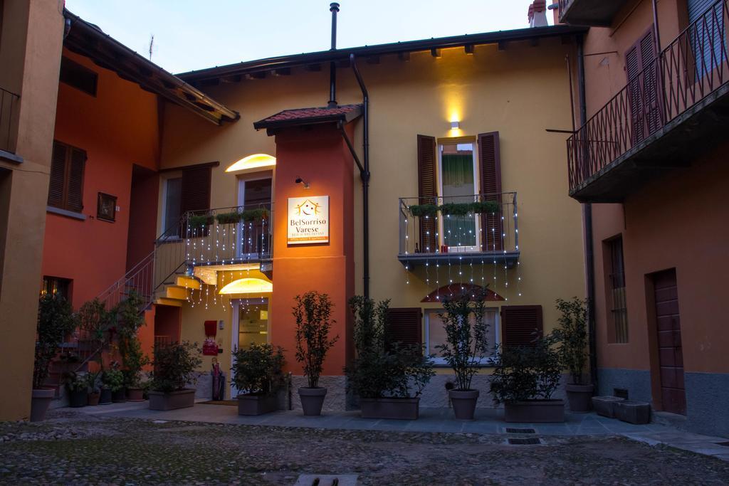 Casa de hóspedes Belsorrisovarese Elegance Private Parking -with Reservation- Varese